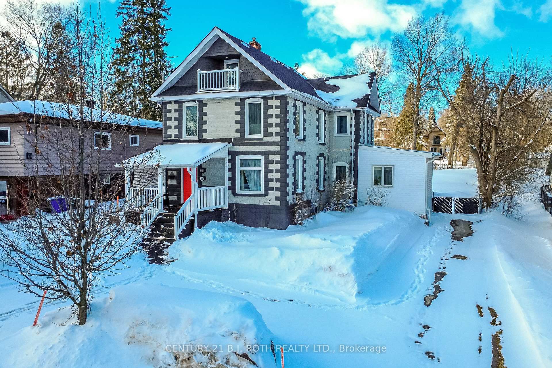 106 Jarvis Street