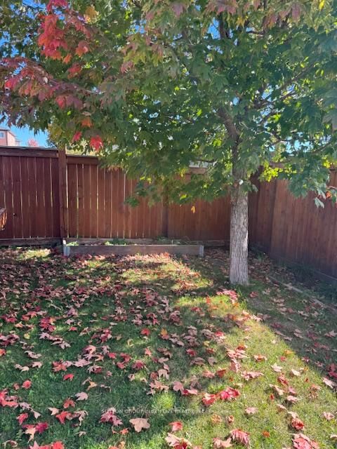 Detached House for sale at 116 Sun King Crescent, Barrie, Ontario, L4M 0E6 - Innis-Shore - MLS: S12891994