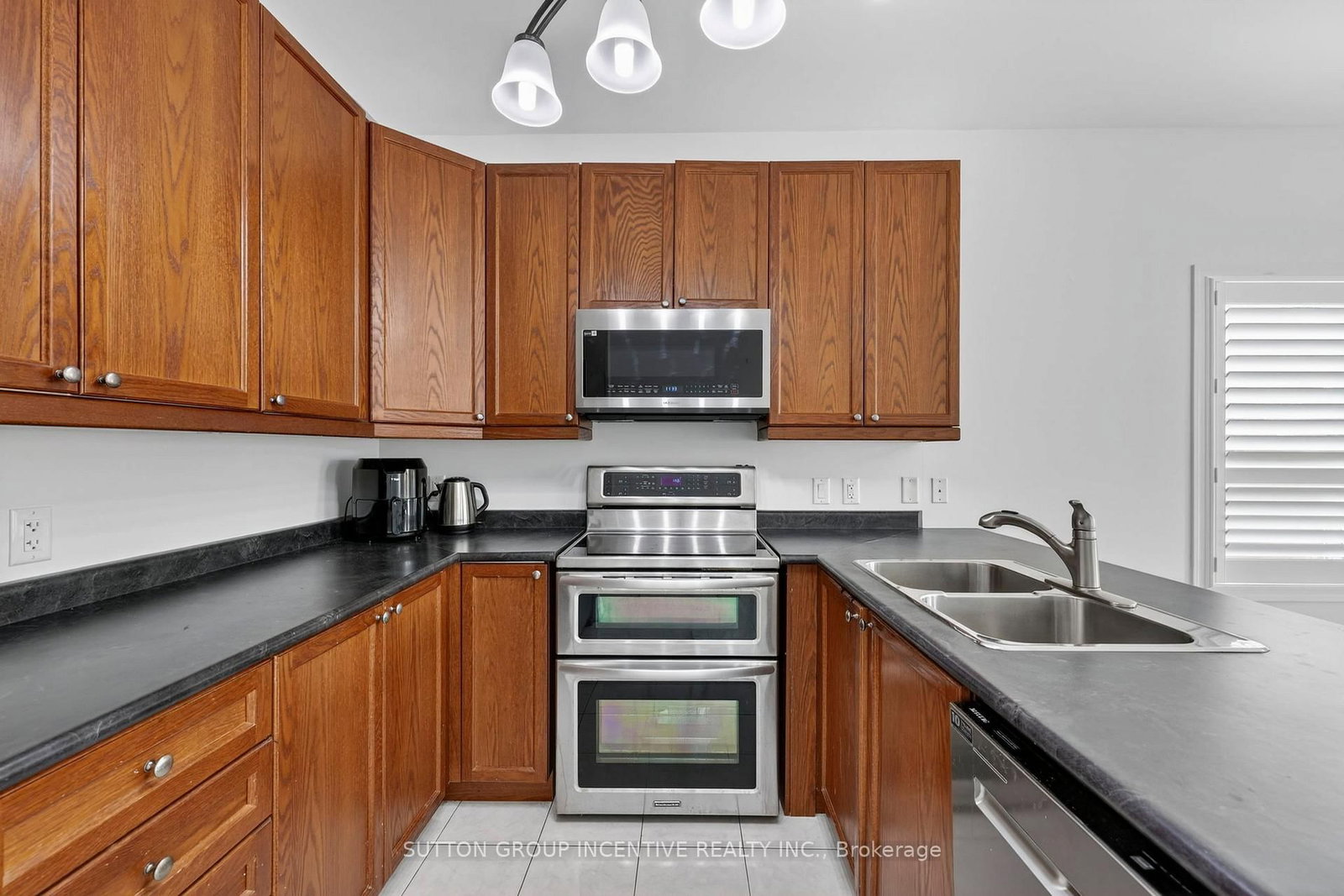 Detached House for sale at 116 Sun King Crescent, Barrie, Ontario, L4M 0E6 - Innis-Shore - MLS: S12891994