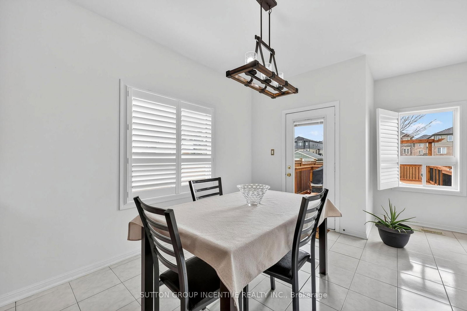 Detached House for sale at 116 Sun King Crescent, Barrie, Ontario, L4M 0E6 - Innis-Shore - MLS: S12891994