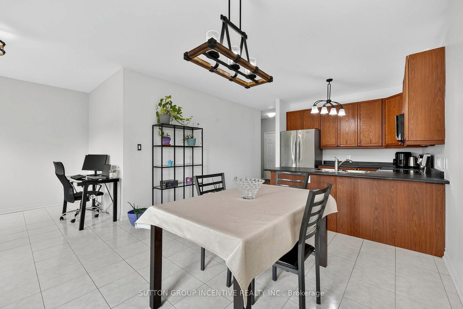 Detached House for sale at 116 Sun King Crescent, Barrie, Ontario, L4M 0E6 - Innis-Shore - MLS: S12891994