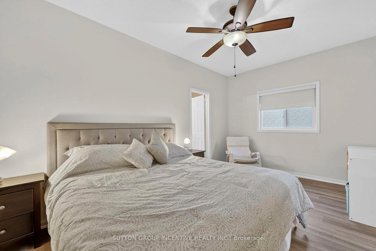 Detached House for sale at 116 Sun King Crescent, Barrie, Ontario, L4M 0E6 - Innis-Shore - MLS: S12891994