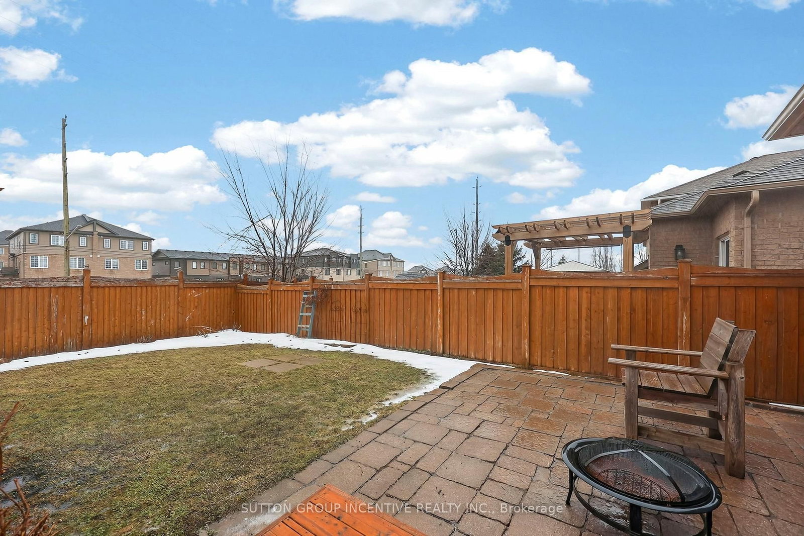 Detached House for sale at 116 Sun King Crescent, Barrie, Ontario, L4M 0E6 - Innis-Shore - MLS: S12891994