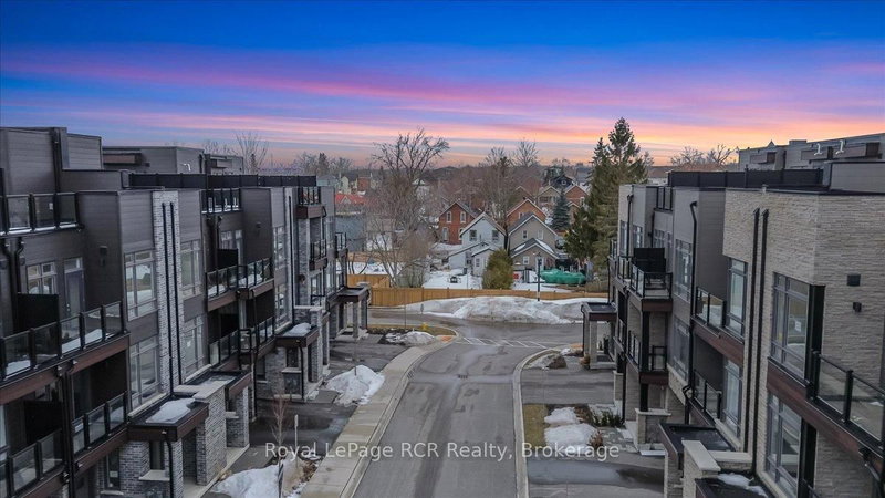 154 Elgin St, Orillia, L3V 8P7 | Image 3