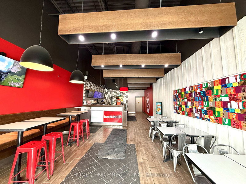 H5 - 367 Cundles Rd E, Barrie, ON L4M 0K3 | Image 2