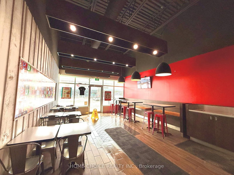 H5 - 367 Cundles Rd E, Barrie, ON L4M 0K3 | Image 3