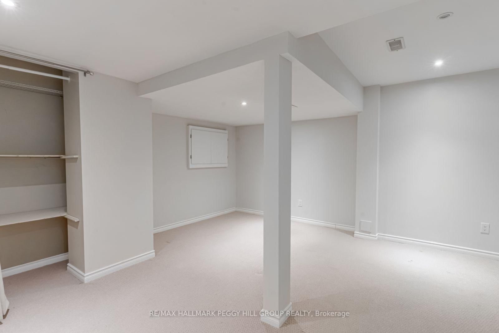 Detached House for sale at 79 Girdwood Drive, Barrie, Ontario, L4N 8R1 - Holly - MLS: S12895078