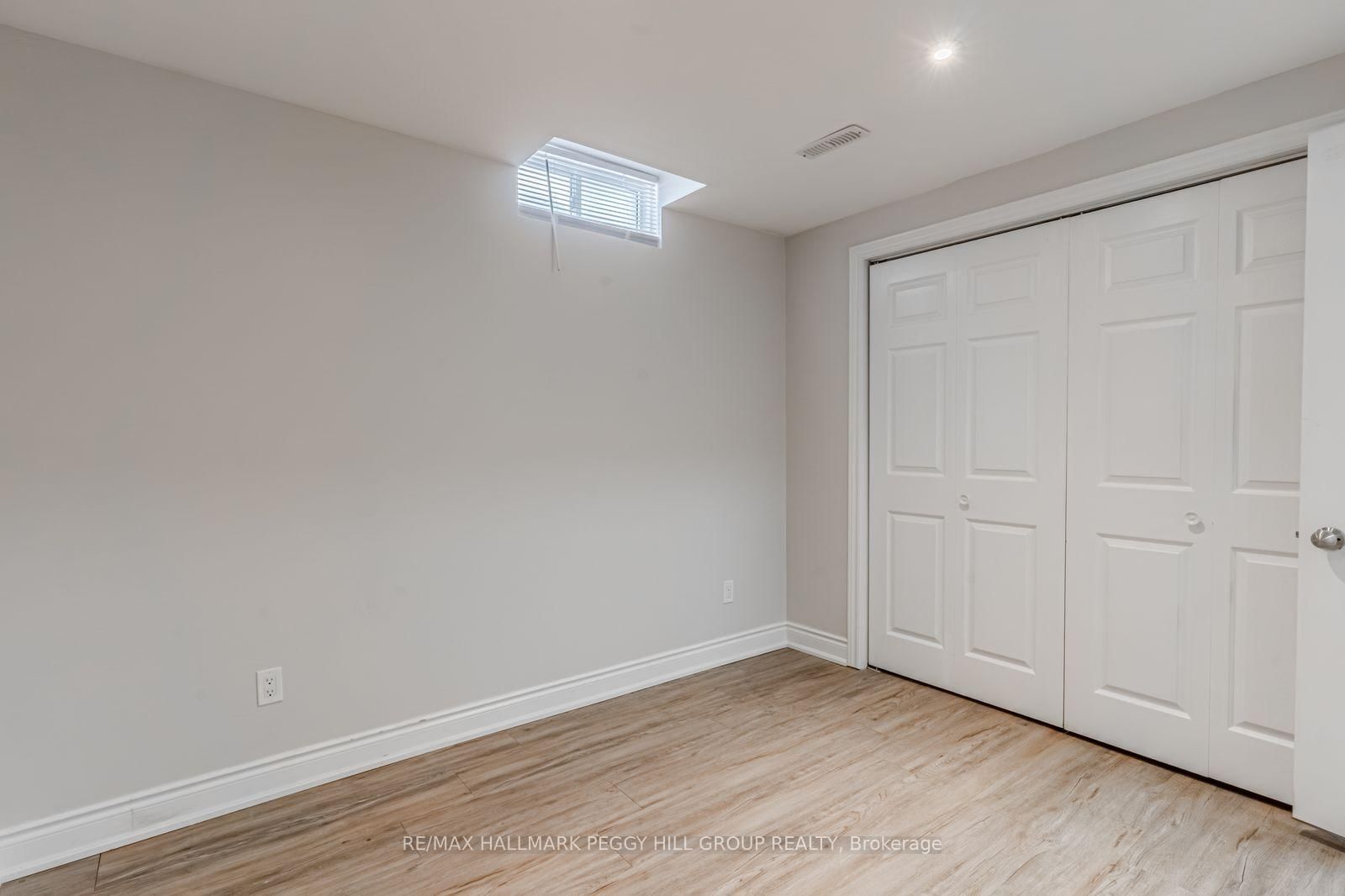 Detached House for sale at 79 Girdwood Drive, Barrie, Ontario, L4N 8R1 - Holly - MLS: S12895078