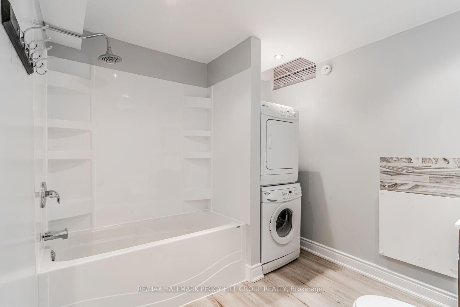 Detached House for sale at 79 Girdwood Drive, Barrie, Ontario, L4N 8R1 - Holly - MLS: S12895078