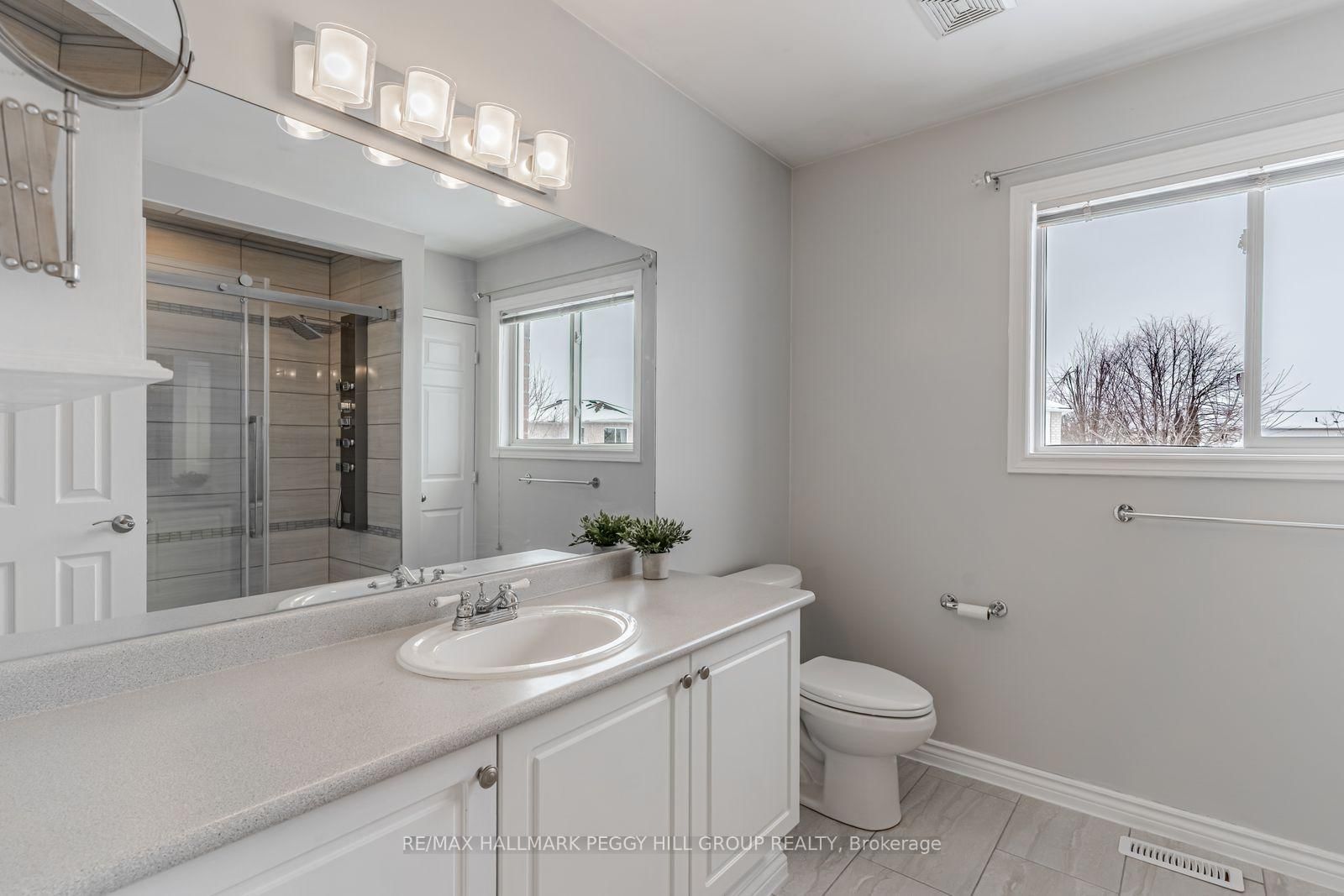 Detached House for sale at 79 Girdwood Drive, Barrie, Ontario, L4N 8R1 - Holly - MLS: S12895078