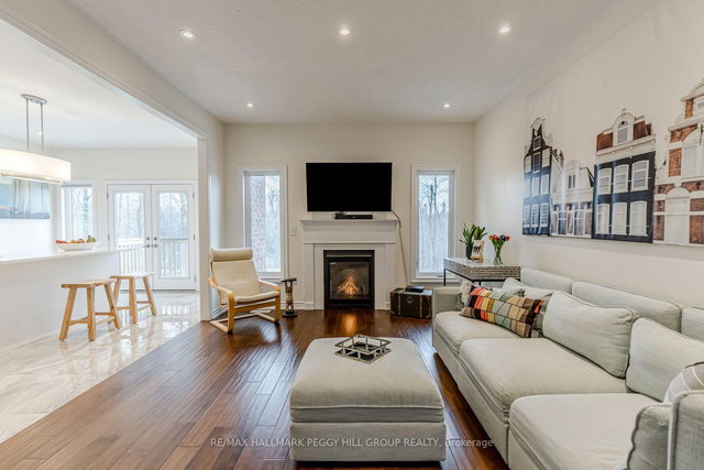 82 Diamond Valley Drive