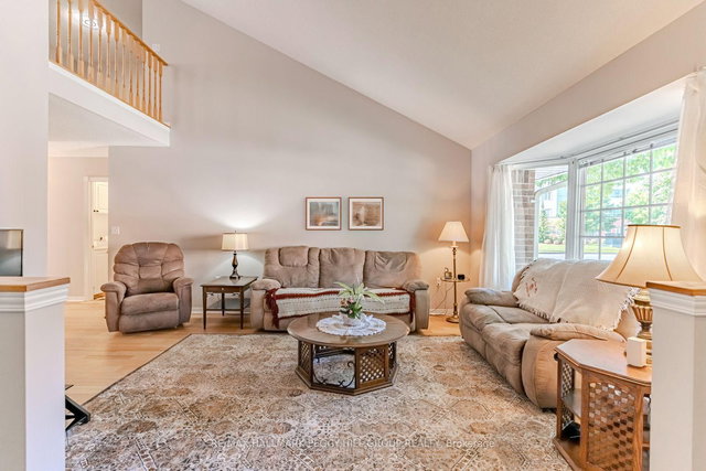 402 - 40 Museum Drive