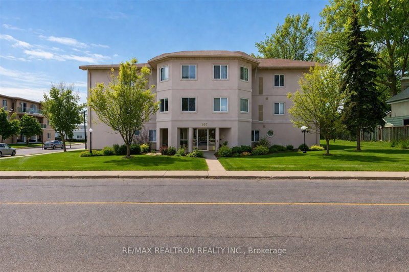 home for sale on 101-107 Bond Street