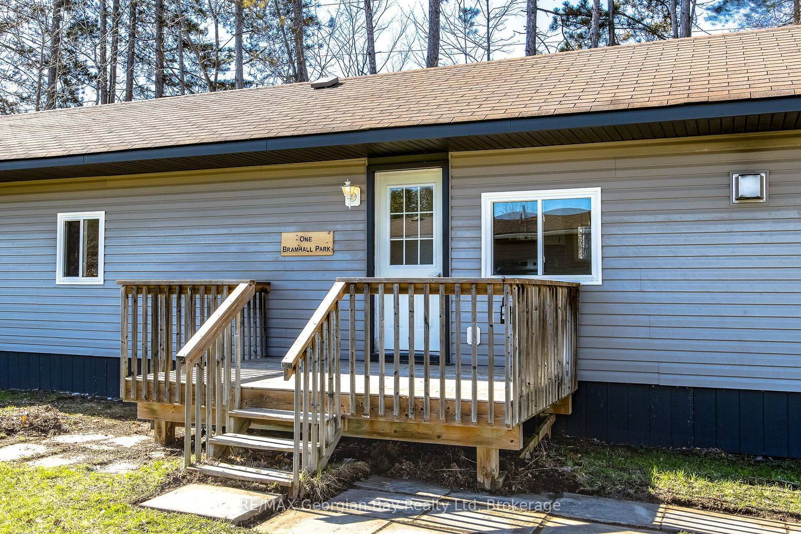Modular Home for sale at #1-5263 Elliott Sideroad, Tay, Ontario, L4R 4K3 - Rural Tay - MLS: S12898494