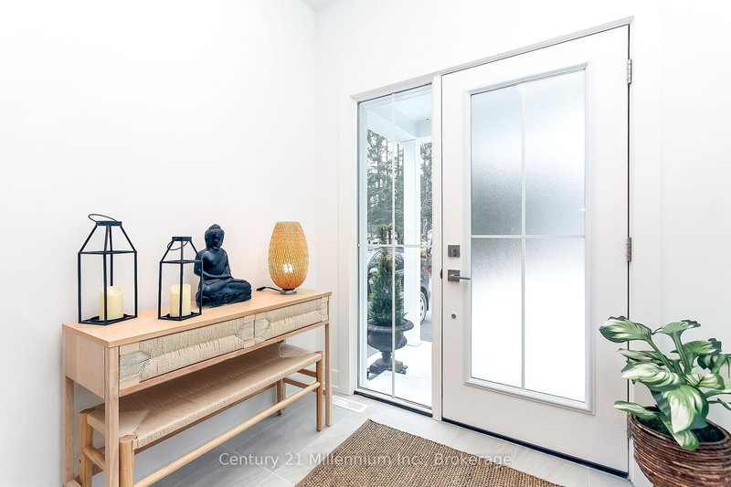 35 Linda Lane, Wasaga Beach, L9Z 2C7 | Image 3