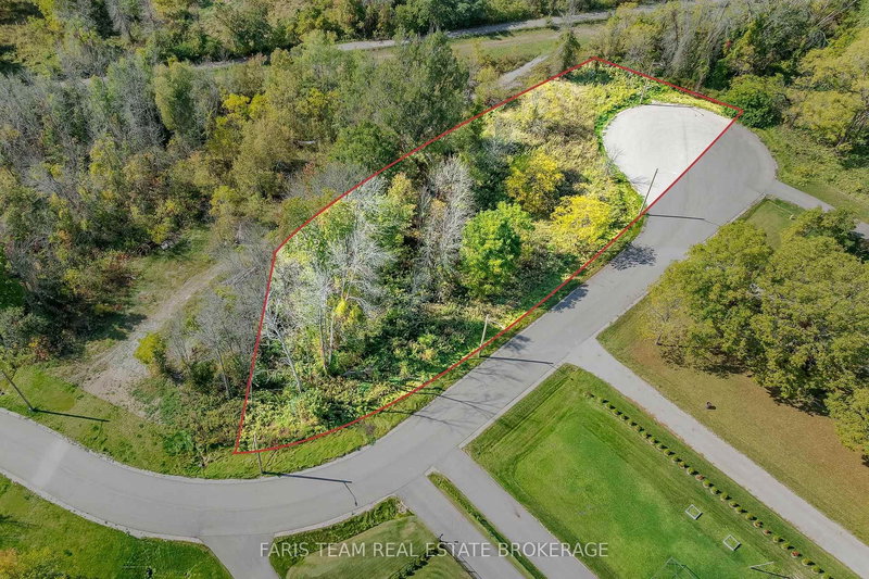 home for sale on 7 Reinbird Street W