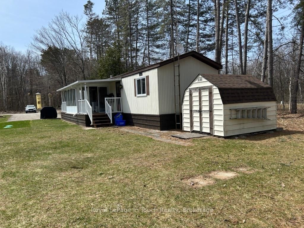 5263 Elliott Side Road • #37 • Tay, ON photo 10