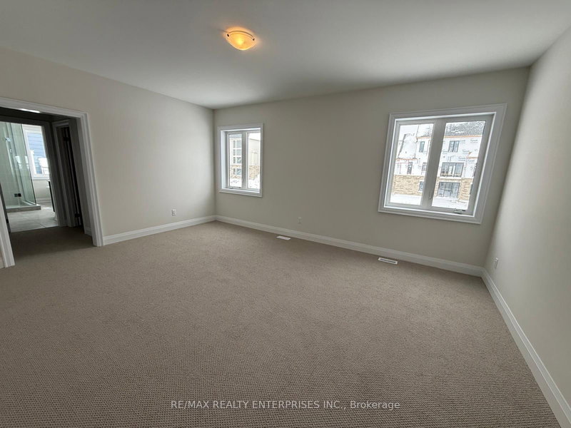 9 Herbert Ave, Oro-Medonte, L0L 2L0 | Image 2