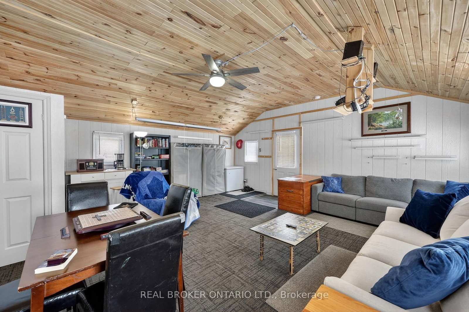 Listing Image 16