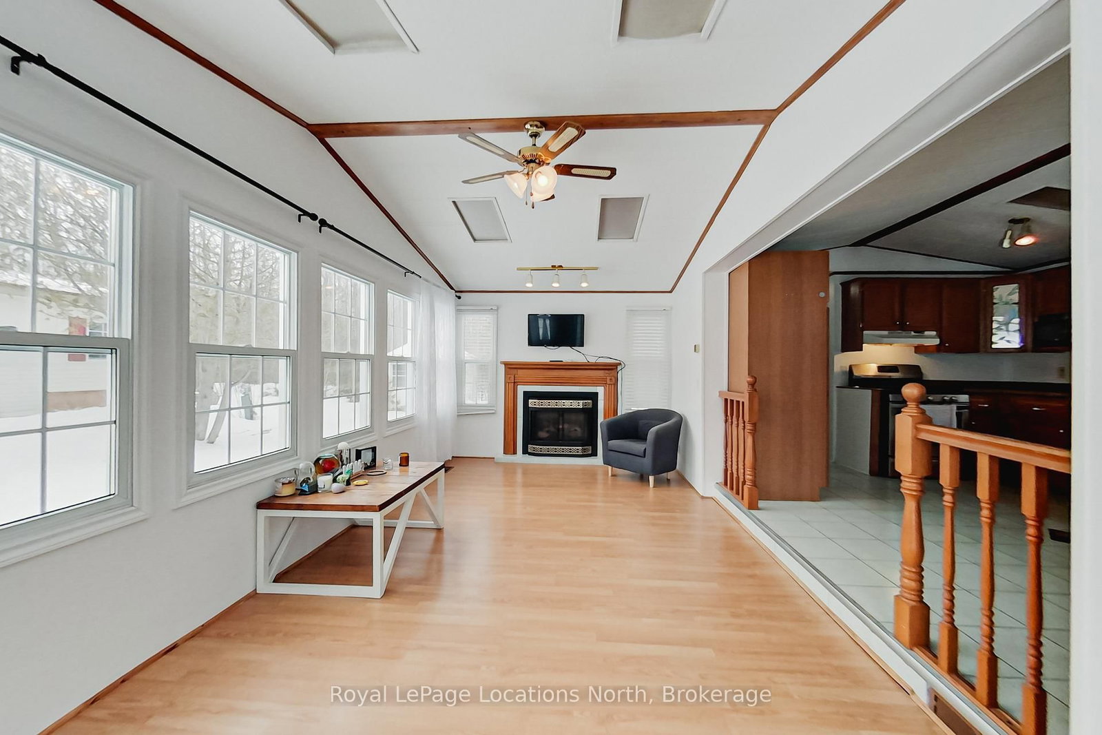 Mobile/Trailer for sale at 24 Prince Charles Avenue, Springwater, Ontario, L0L 1P0 - Rural Springwater - MLS: S12901452