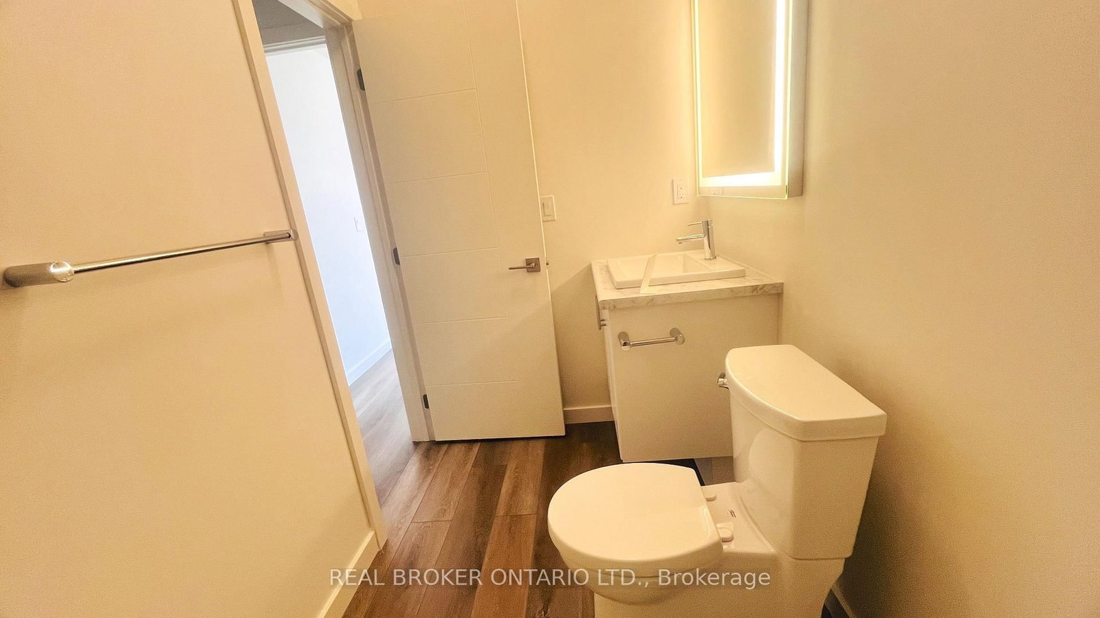 19 RAINWATER Lane, Unit MAIN - Photo 8