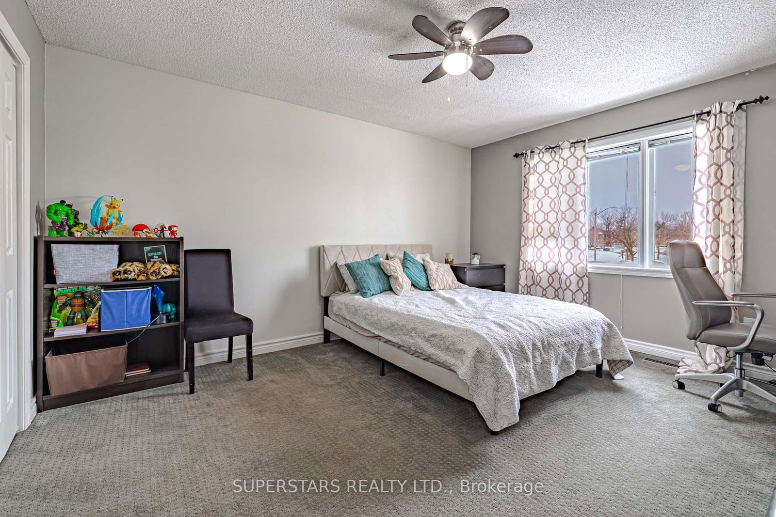 Detached House for sale at 61 Barwick Drive, Barrie, Ontario, L4N 6Z5 - West Bayfield - MLS: S12902218