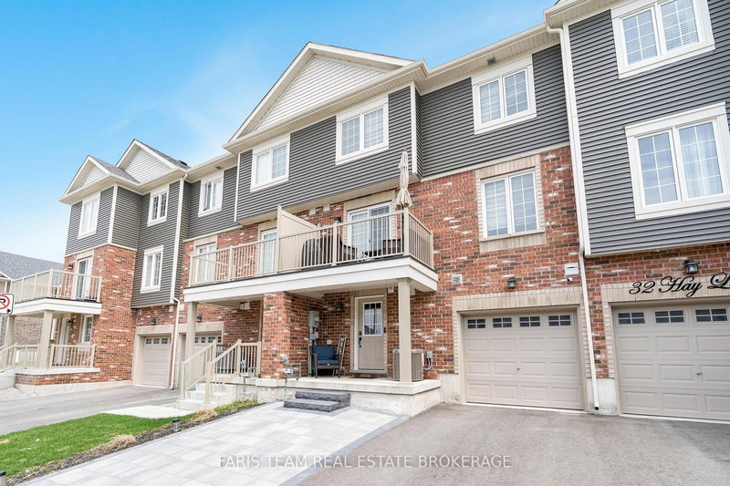 34 Hay Lane, Barrie, L9J 0V5 | Image 3