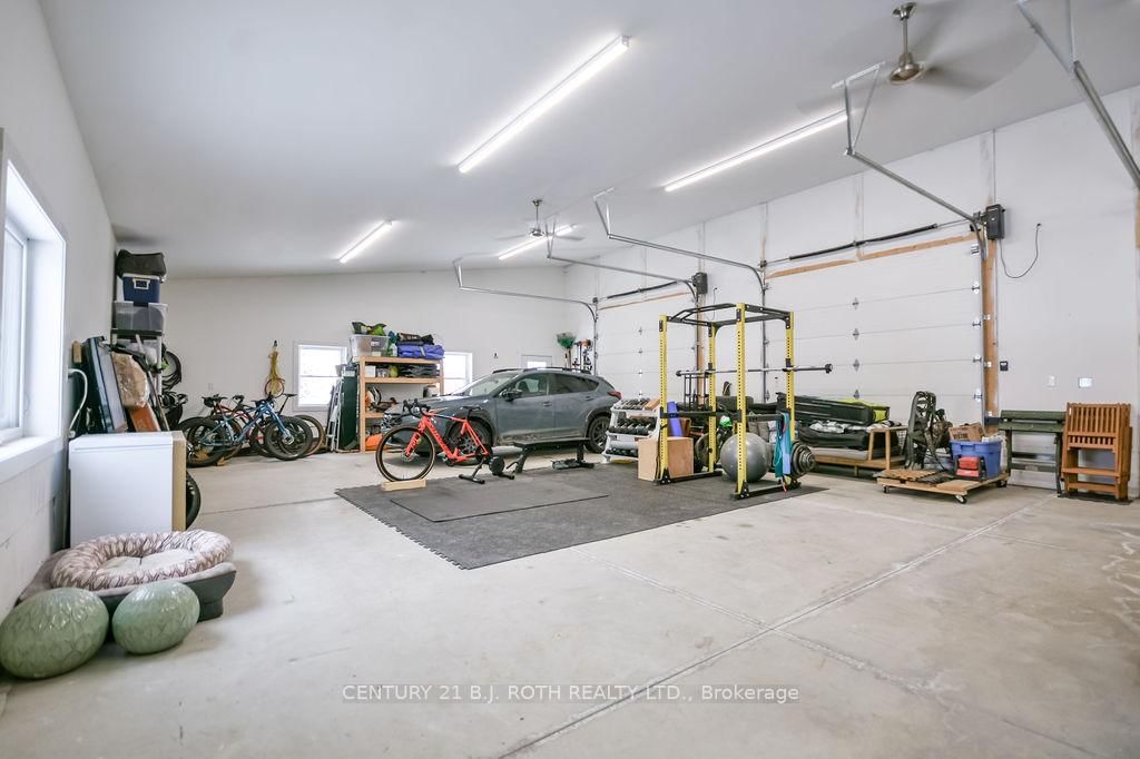 Listing Image 41