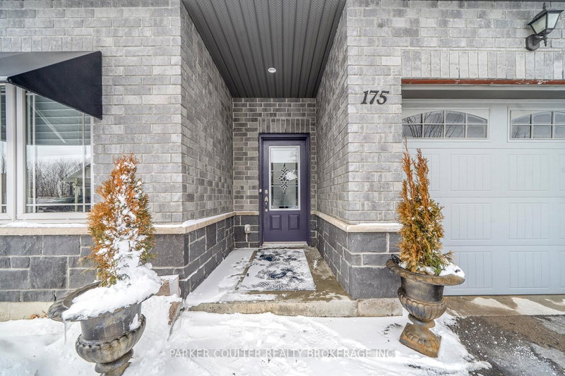 175 Lucy Lane, Orillia, L3V 0G3 | Image 3