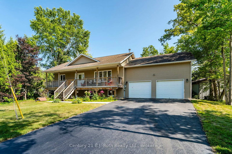 home for sale on 161 Forest Harbour Pkwy