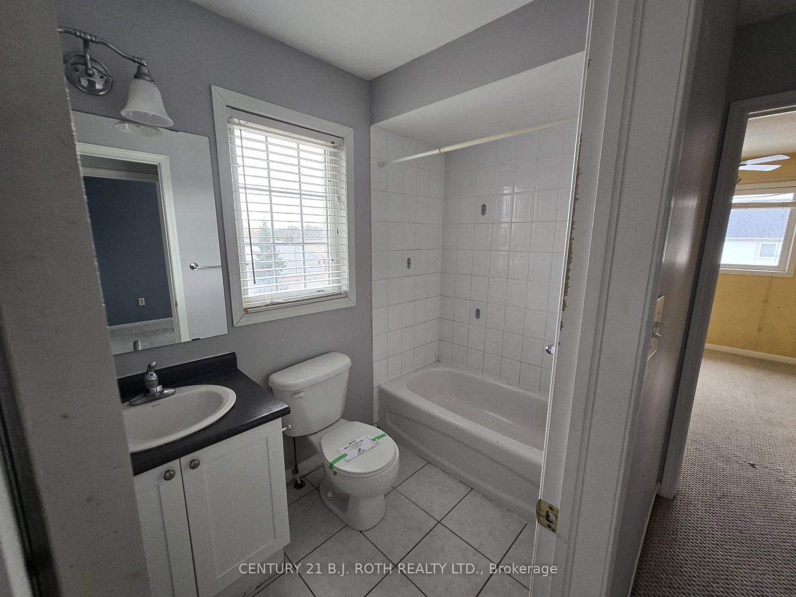 Townhouse for sale at 60 Ridwell Street, Barrie, Ontario, L4N 0X2 - Edgehill Drive - MLS: S12906366