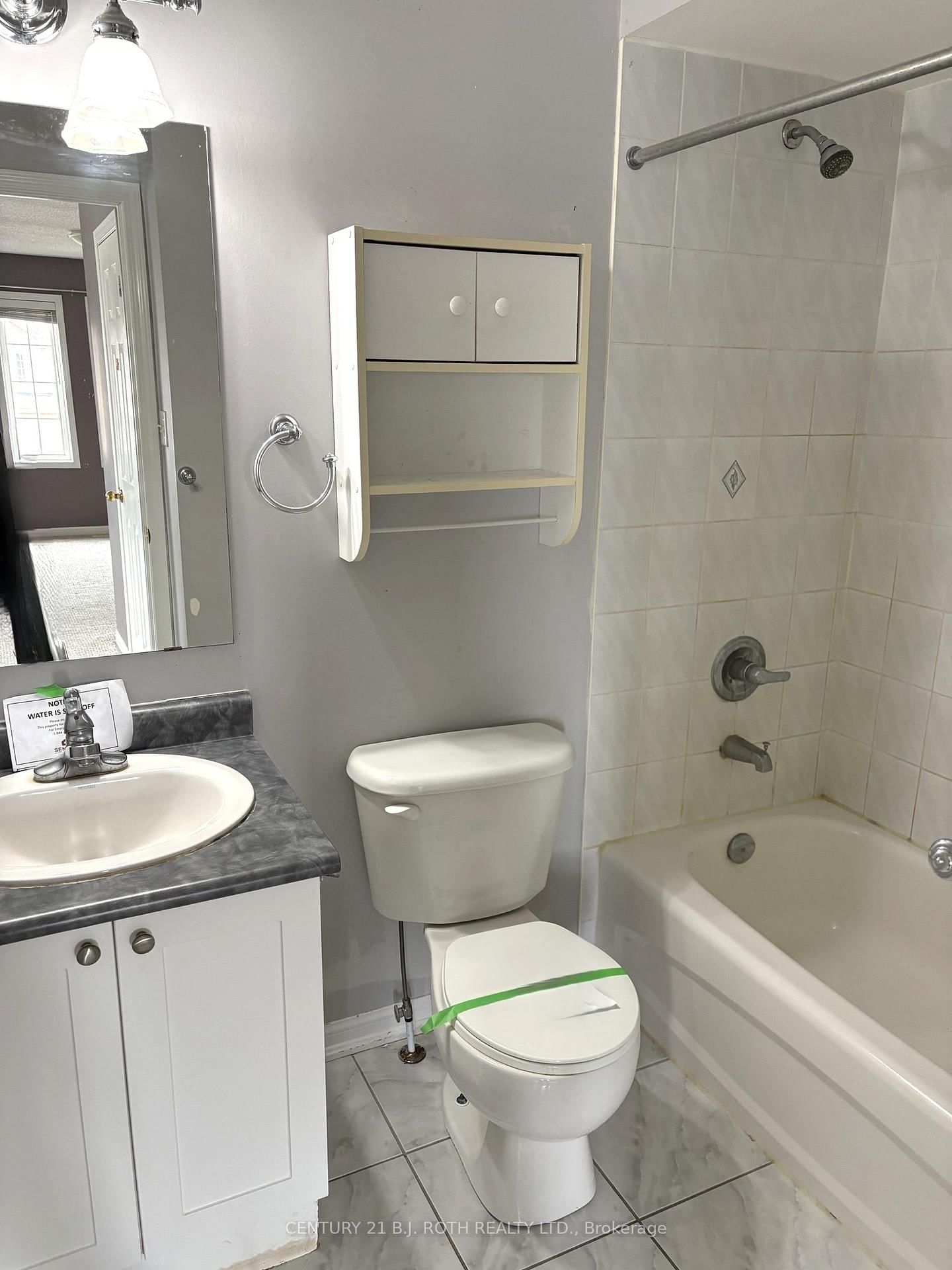 Townhouse for sale at 60 Ridwell Street, Barrie, Ontario, L4N 0X2 - Edgehill Drive - MLS: S12906366