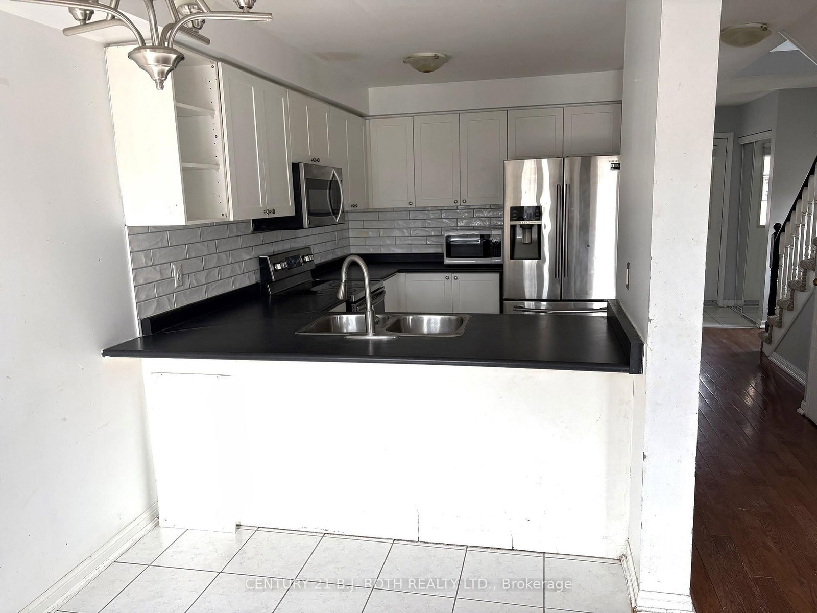 Townhouse for sale at 60 Ridwell Street, Barrie, Ontario, L4N 0X2 - Edgehill Drive - MLS: S12906366