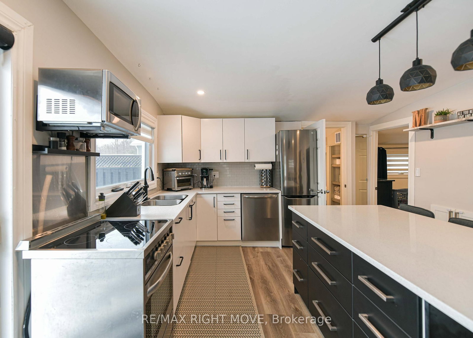 46 Osborne Street • Tay, ON photo 21