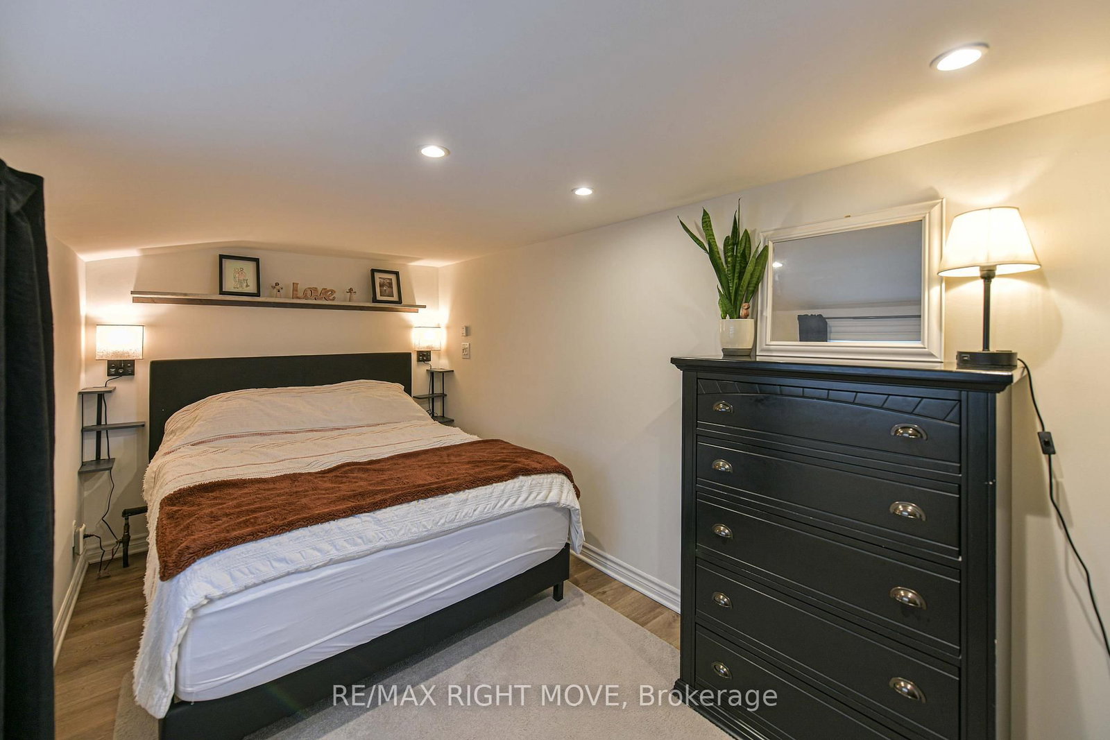 46 Osborne Street • Tay, ON photo 38