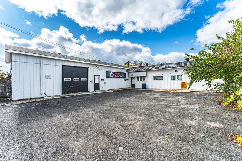 2 - 48 Ellen St, Barrie, L4N 3A4 | Image 3