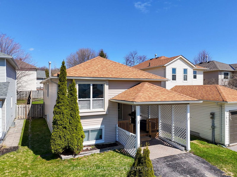 6 D'ambrosio Dr, Barrie, L4N 6V5 | Image 2