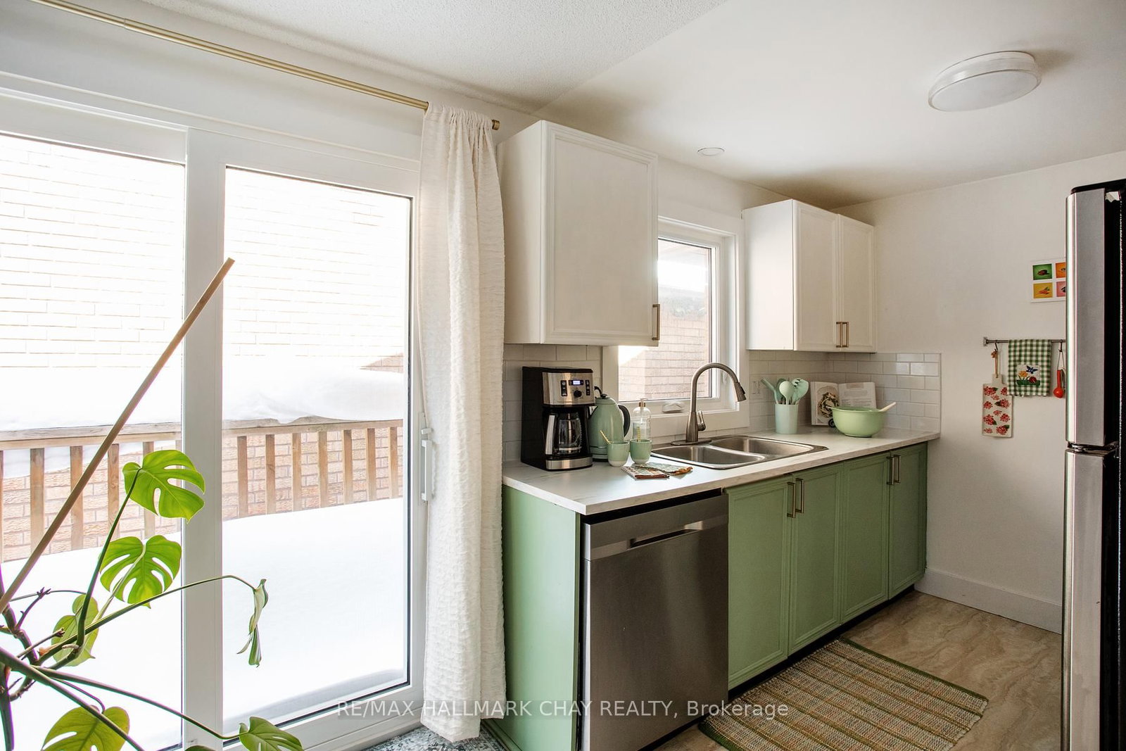 Detached House for sale at 35 Geddes Crescent, Barrie, Ontario, L4N 7B2 - Northwest - MLS: S12911242