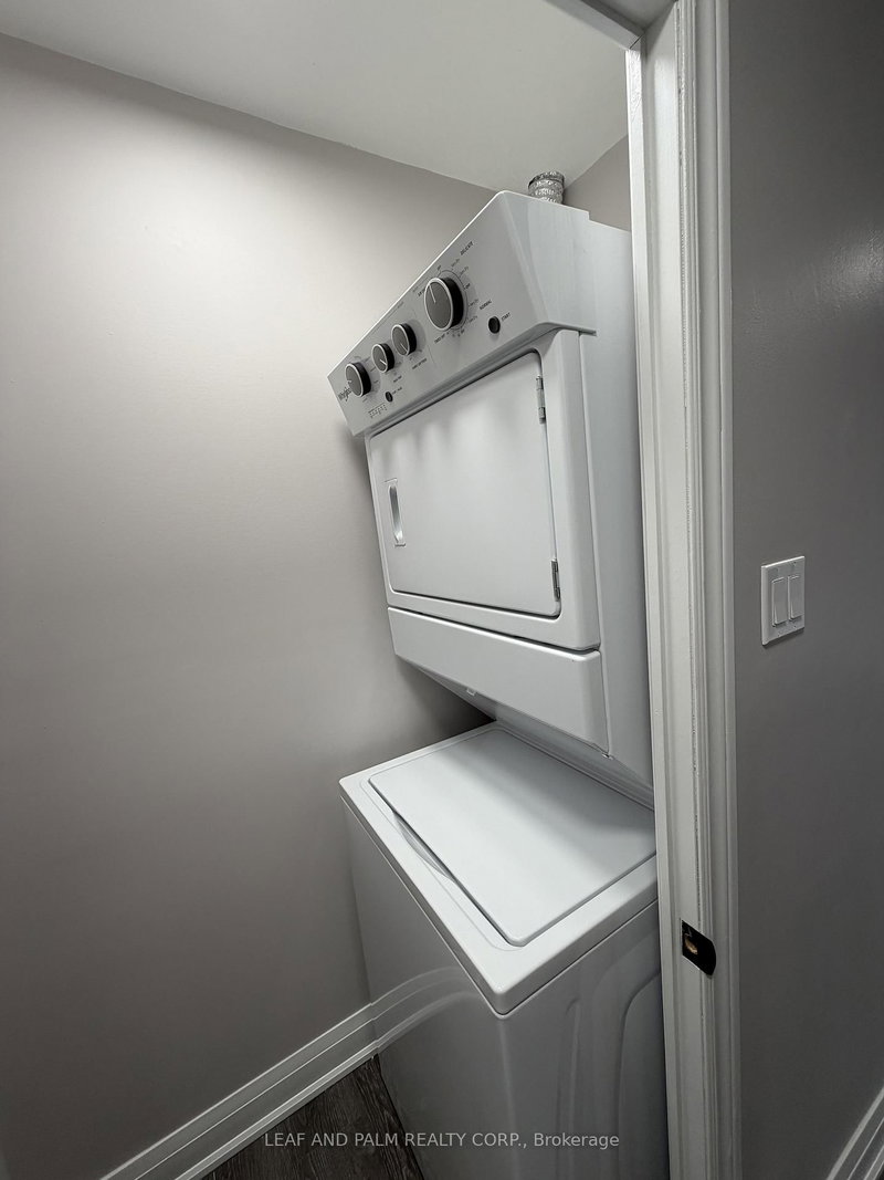 B401 - 135 Atherley Rd, Orillia, L3V 7K7 | Image 3