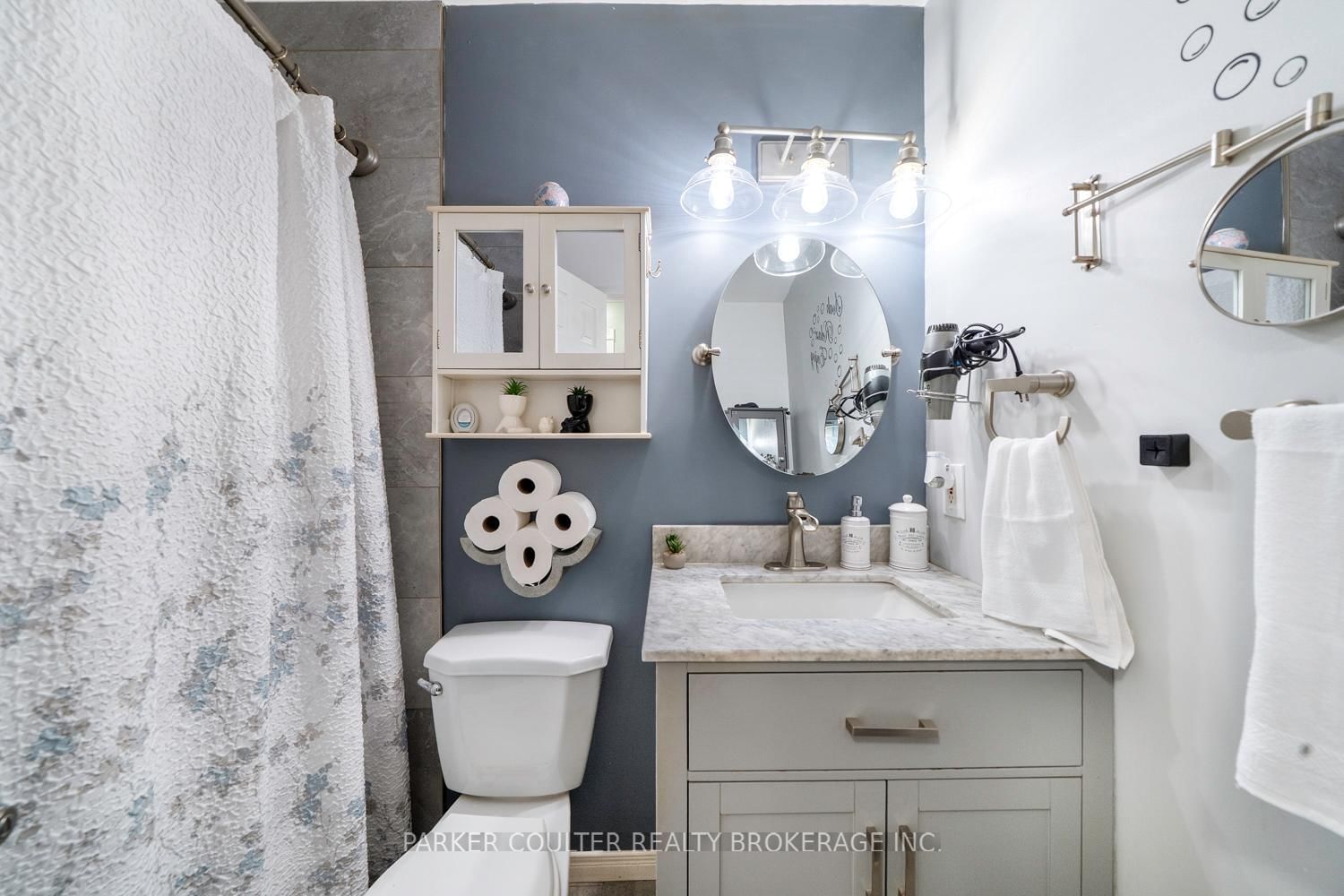 Detached House for sale at 92 Snowy Owl Crescent, Barrie, Ontario, L4M 6P8 - Little Lake - MLS: S12912360