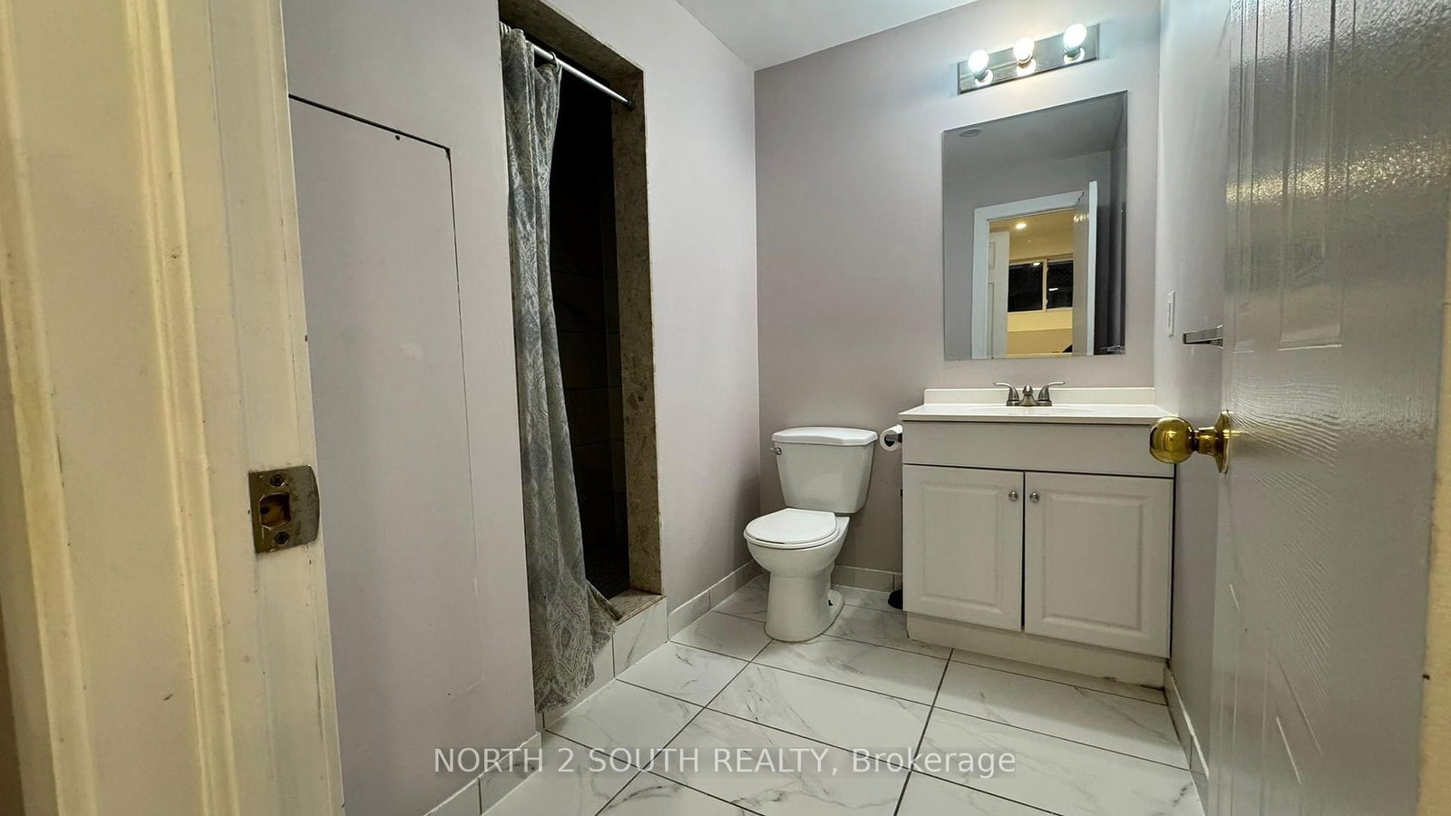 Detached House for lease at Bsmt-29 Gore Drive, Barrie, Ontario, L4N 8L3 - Ardagh - MLS: S12913312