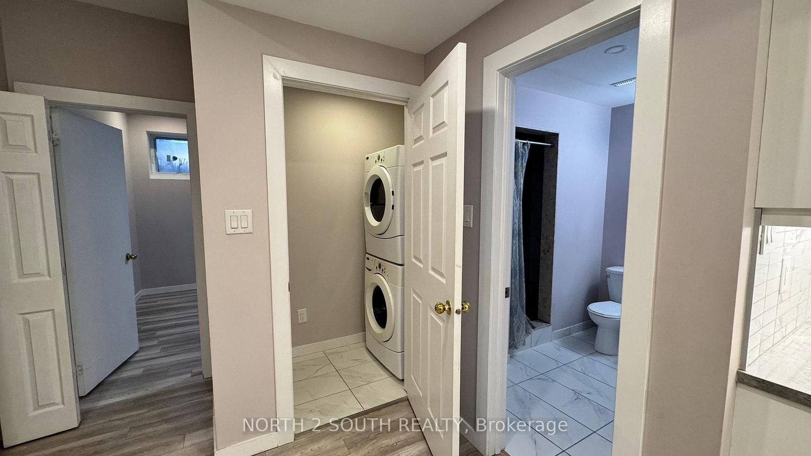 Detached House for lease at Bsmt-29 Gore Drive, Barrie, Ontario, L4N 8L3 - Ardagh - MLS: S12913312