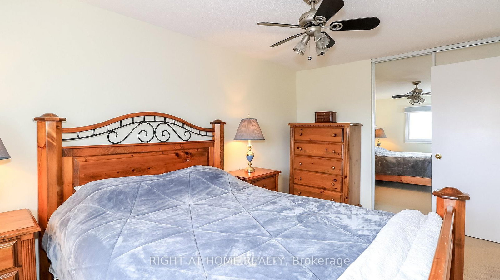 Townhouse for sale at 23-52 Adelade Street, Barrie, Ontario, L4N 3T5 - Allandale - MLS: S12915380