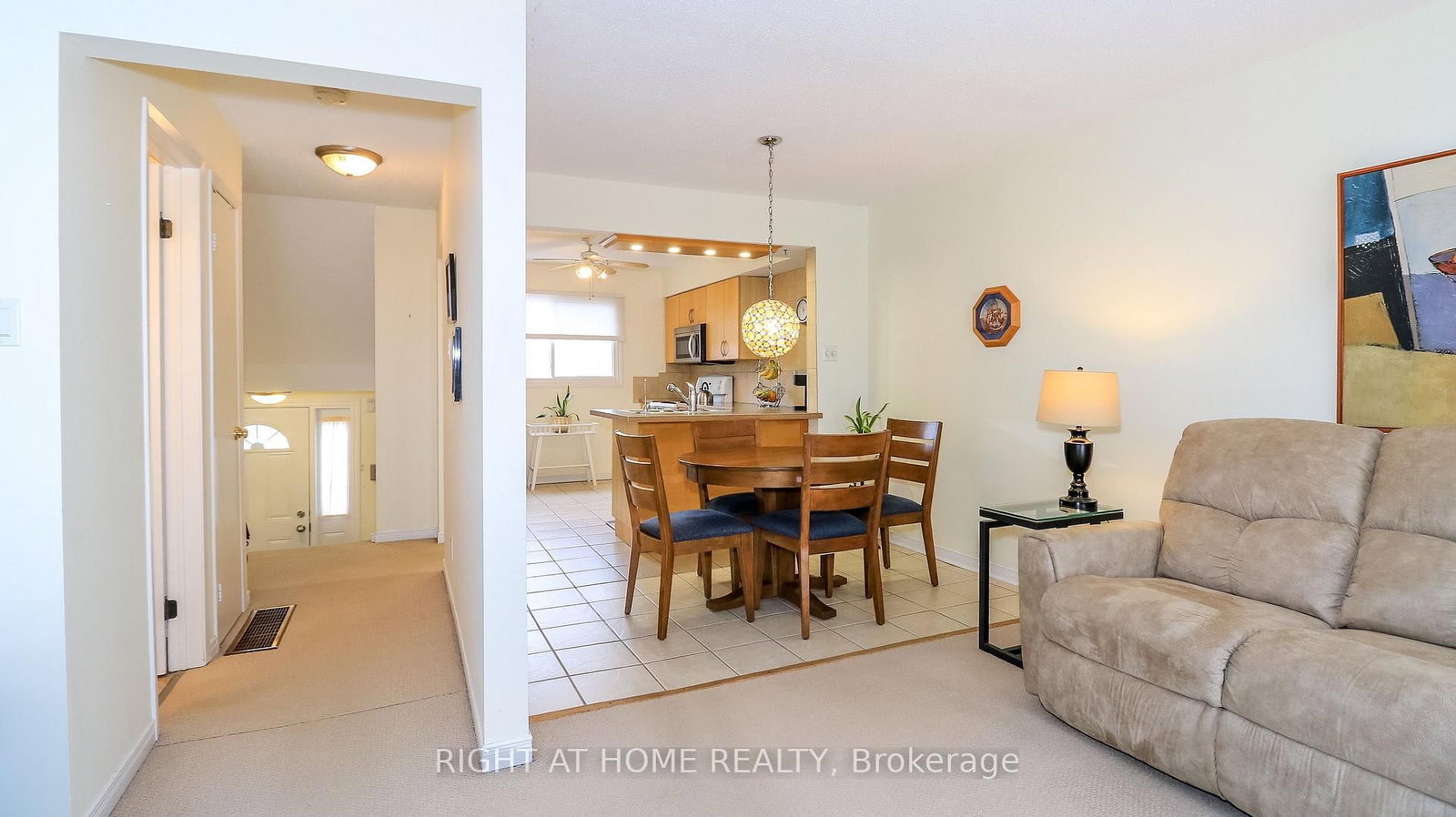 Townhouse for sale at 23-52 Adelade Street, Barrie, Ontario, L4N 3T5 - Allandale - MLS: S12915380