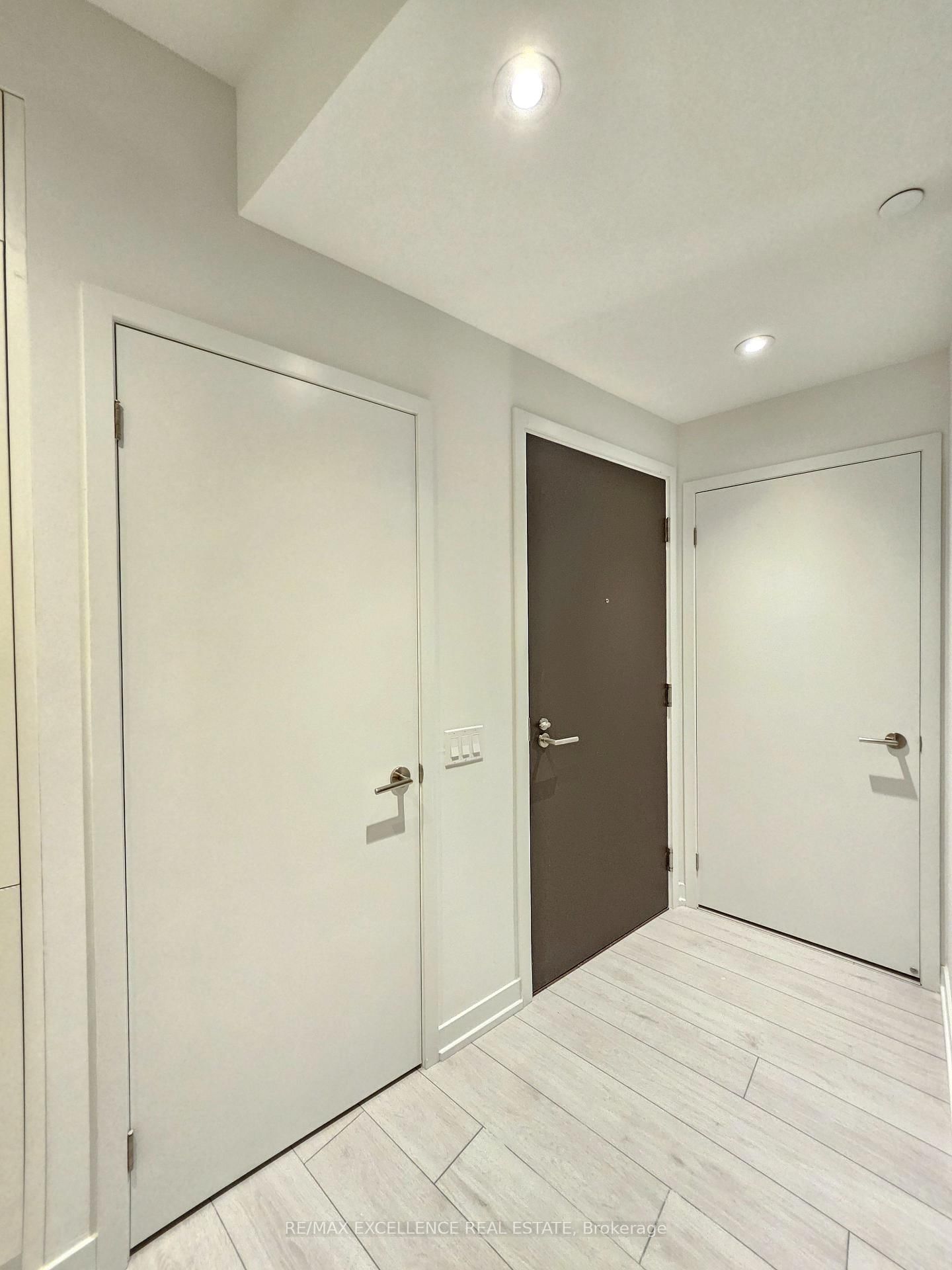 39 Mary Street, Unit 2605 - Photo 3