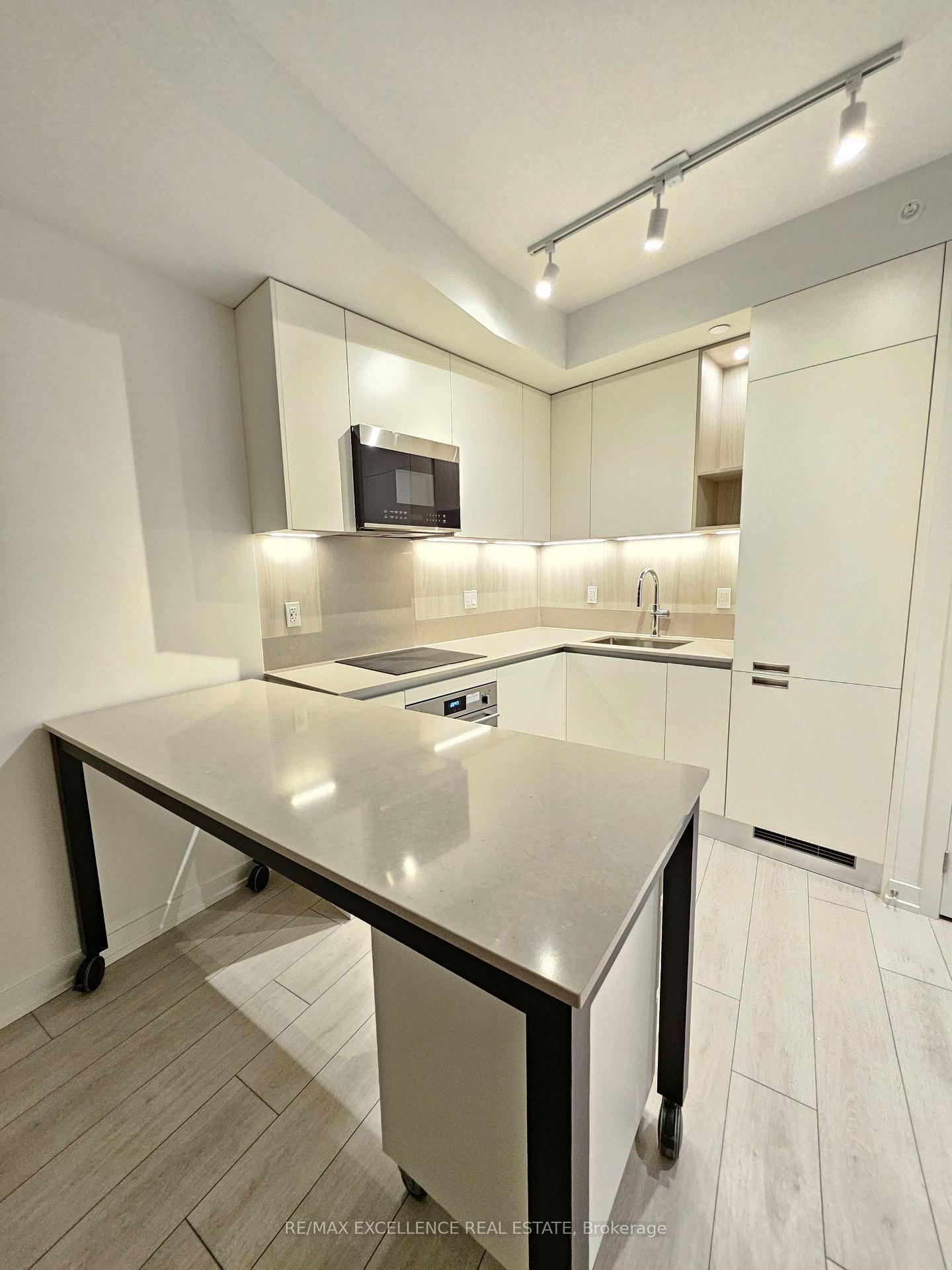 39 Mary Street, Unit 2605 - Photo 7