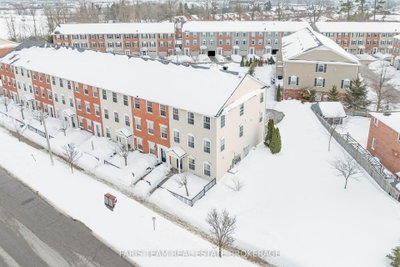 Townhouse sold at 1-91 Coughlin Road, Barrie, Ontario, L4N 0L6 - Holly - MLS: S12916446