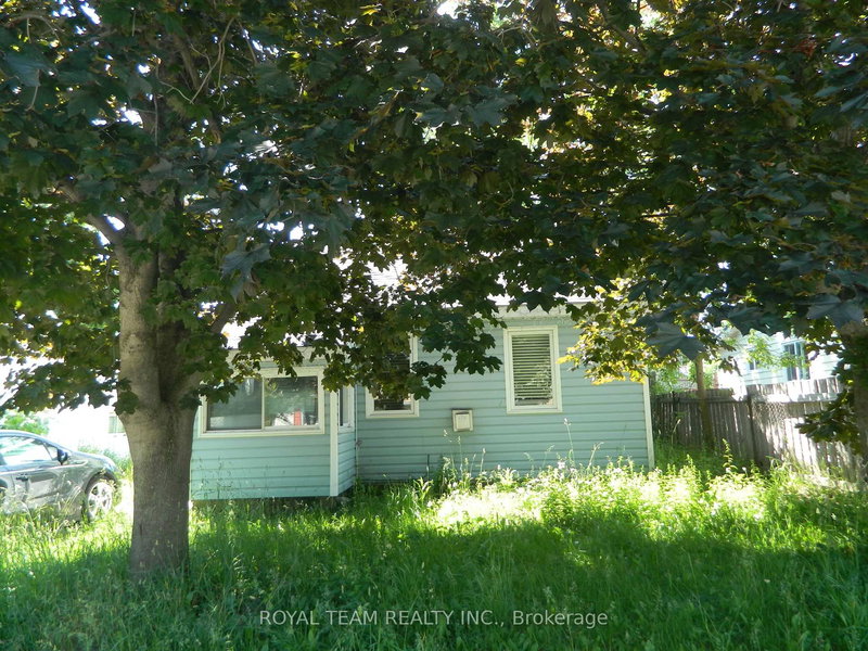 11 Middlebrook Rd, Wasaga Beach, L9Z 2Y6 | Image 2