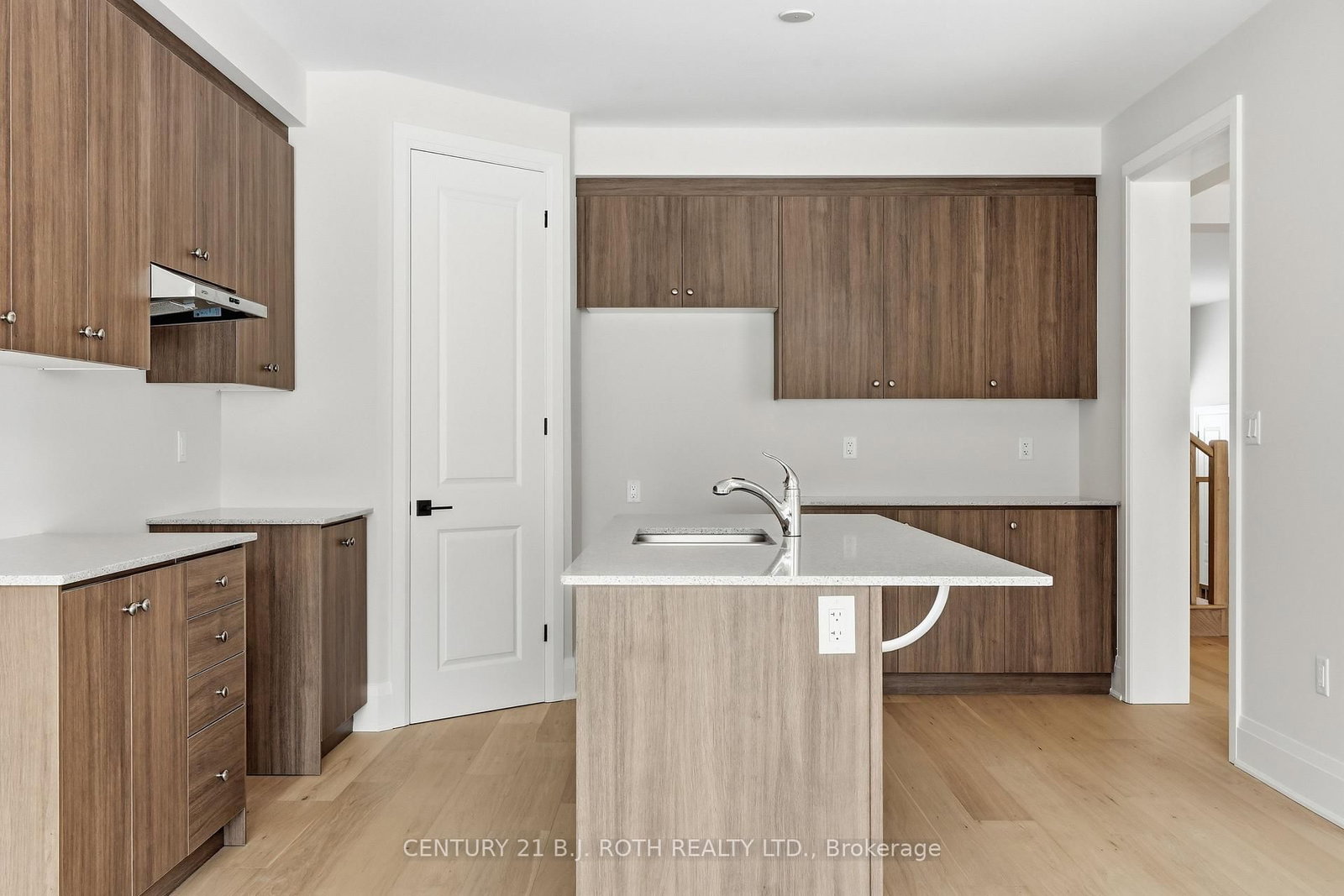 Detached House for sale at 395 Reid Drive, Barrie, Ontario, L9J 0G5 - Rural Barrie Southwest - MLS: S12921000