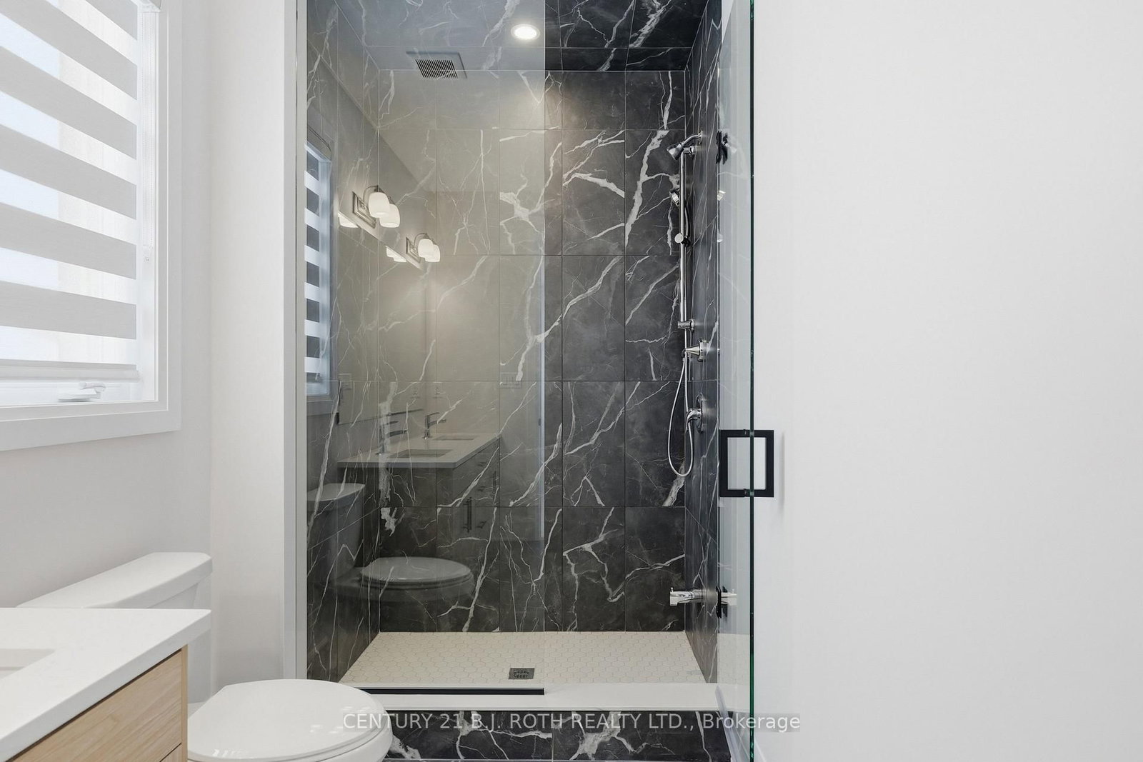 Detached House for sale at 395 Reid Drive, Barrie, Ontario, L9J 0G5 - Rural Barrie Southwest - MLS: S12921000